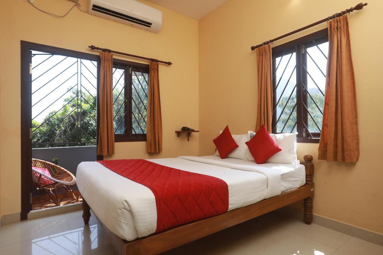 Hotel Castle Manor - Auroville Beach Pondichéry Extérieur photo